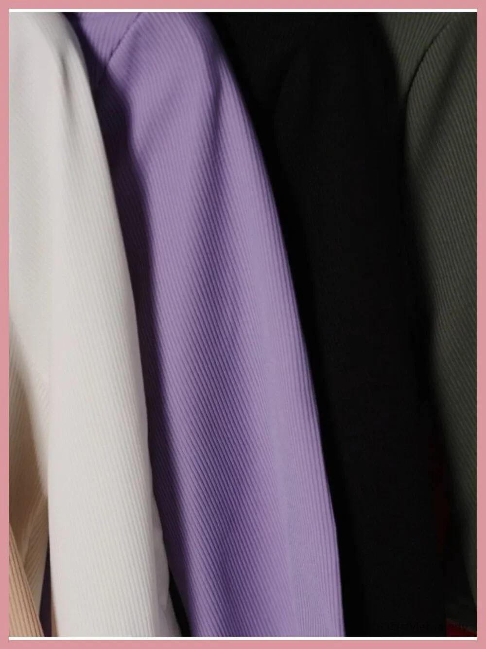 Ribbed Knit Crop Top - Slim Fit Half Sleeve Tee